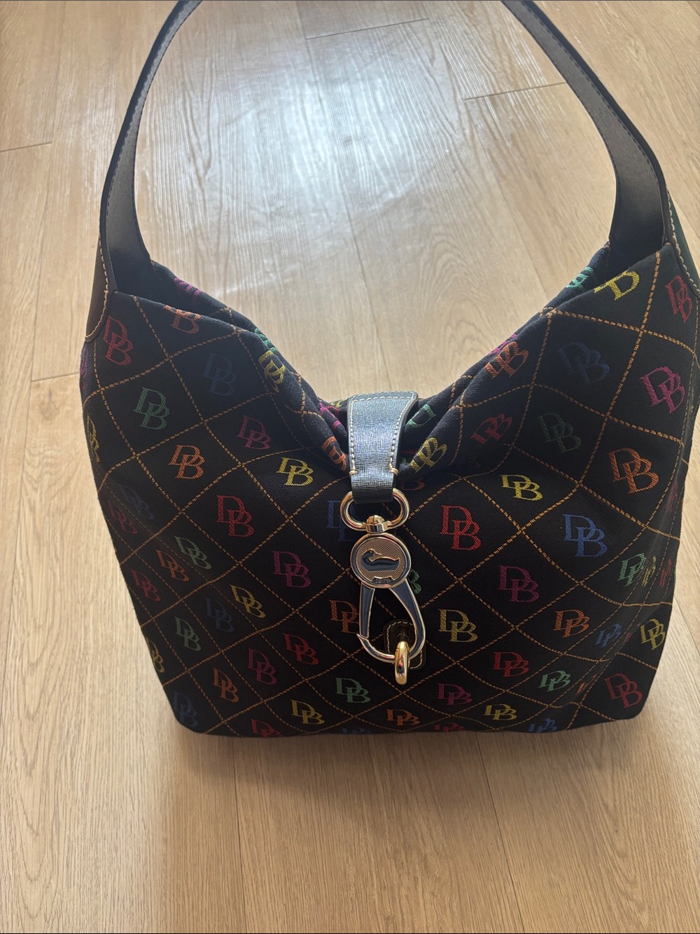 Dooney & Bourkev
Cvvcv Black Multicolor Logo Hobo Shoulder Bag